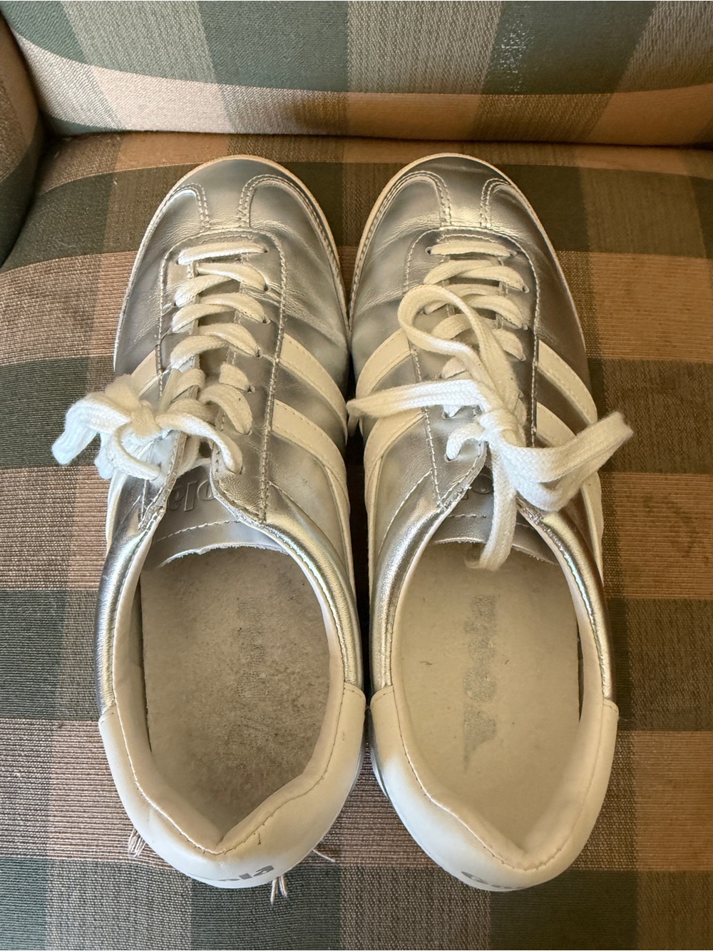 Gola Silver and White Leather Sneakers - Picture 7 of 8